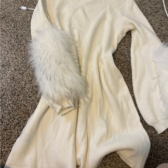 Dress - Picture 8 of 8